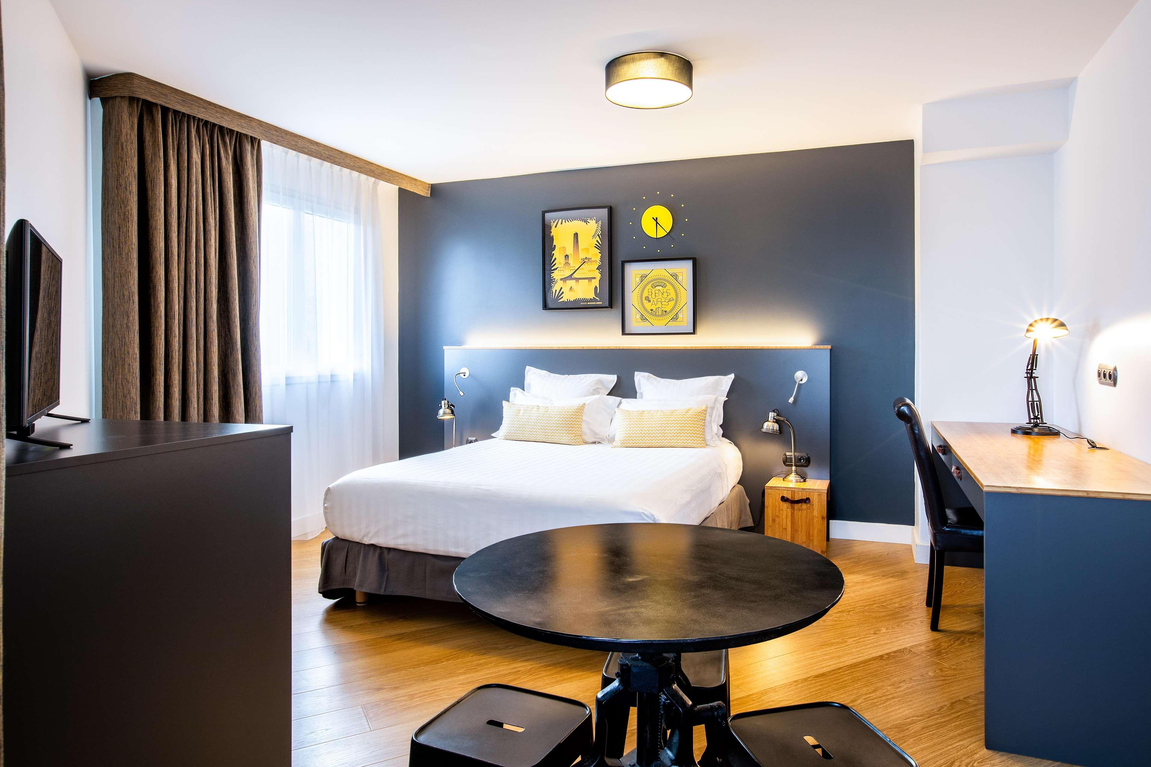 Best Western Plus Suitcase Paris La Defense Буа-Коломб Екстер'єр фото